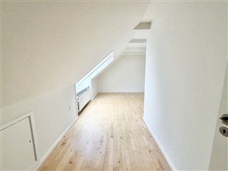 Photo 4. Apartment, Roesskovsvej, Odense V 