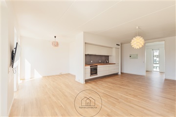 Photo 2. Apartment, C.F. Møllers Allé, København S 