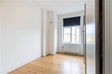 Photo 2. Apartment, Hellerupvej, Hellerup 