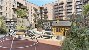 Photo 23. Apartment, Robert Jacobsens Vej, København S 