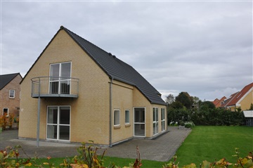 Photo 2. House, Kærlundvej, Viby J 