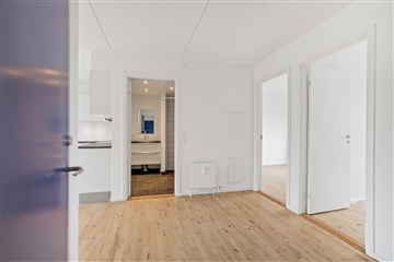 Photo 8. Apartment, Borgmester Jensens Allé, København Ø 