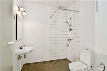 Billede 7. Hus/villa, Stadionvej, Give 