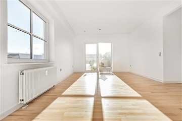 Photo 2. House, Stadionvej, Give 