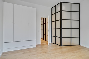 Photo 5. Apartment, Jernbanegade, Odense C 