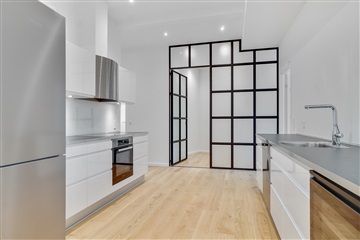 Photo 6. Apartment, Jernbanegade, Odense C 