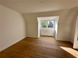 Billede 3. Lejlighed, Reventlowsvej, Odense C 
