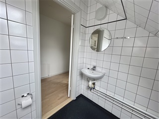 Photo 14. Apartment, Jernbanegade, Odense C 