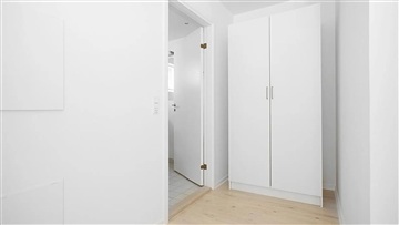 Photo 5. Apartment, Borgm. Jensens Allé, København Ø 