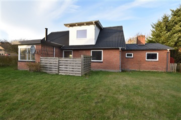 Photo 1. House, Korsbakkevej, Erslev 