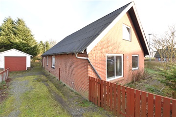 Photo 44. House, Korsbakkevej, Erslev 