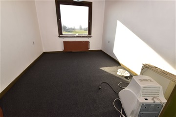 Photo 41. House, Hedevej, Karby 