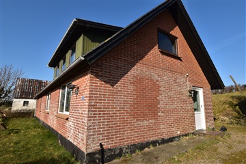 Photo 53. House, Hedevej, Karby 