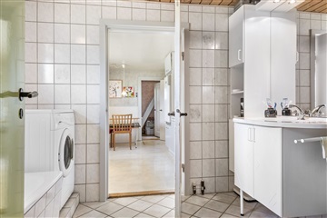 Photo 9. House, Hedevej, Karby 