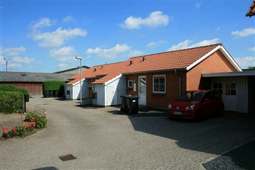 Photo 2. Apartment, Karuphøjparken, Karup J 