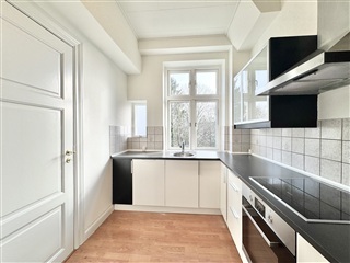 Billede 1. Lejlighed, Heltzensgade, Odense C 