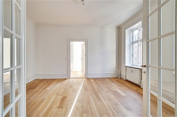 Photo 2. Apartment, Rosenvængets Allé, København Ø 
