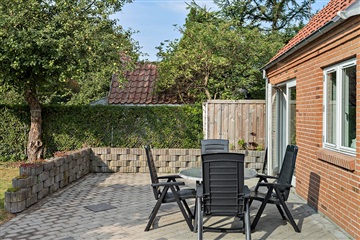 Photo 3. House, Krogagervej, Gjerlev J 