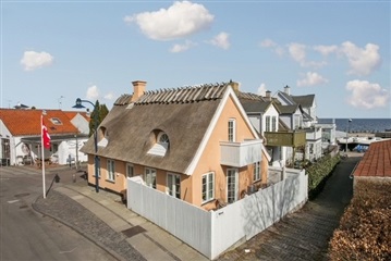 Photo 1. House, Taarbæk Strandvej, Klampenborg 
