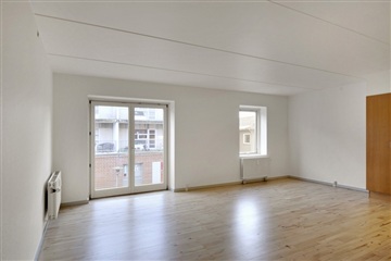 Billede 9. Lejlighed, Vimmelskaftet, Give 