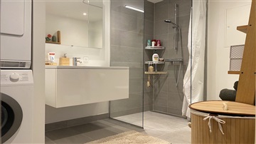 Photo 10. Apartment, George Marshalls Vej, København SV 