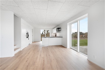 Photo 10. House, Kirkevej, Hadsten 