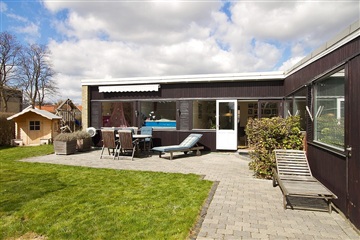 Photo 33. House, Holmekrogen, Virum 