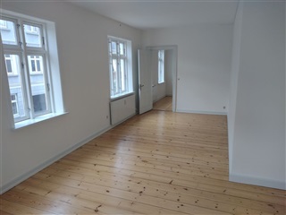 Photo 1. Room, Dronningensgade, Odense C 