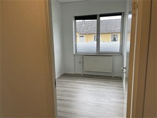 Photo 10. Apartment, Jernbanegade, Karup J 