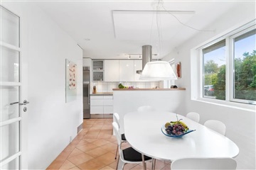 Photo 17. House, Vængestien, Holte 