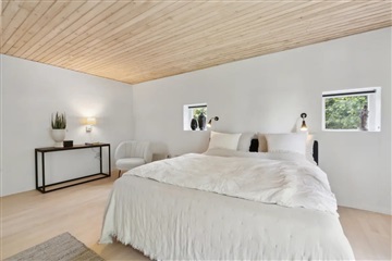 Photo 8. House, Vængestien, Holte 