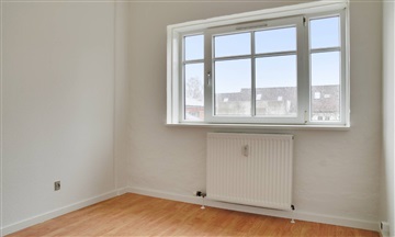 Photo 2. Apartment, Skt. Hans Gade, Odense C 