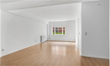 Photo 2. Apartment, Skt. Hans Gade, Odense C 