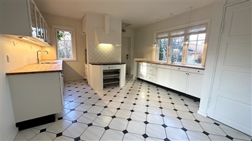 Photo 9. House, Krathusvej, Charlottenlund 