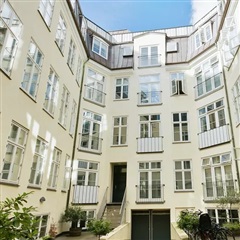 Billede 2. Lejlighed, Badstuestræde, København K 