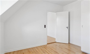 Photo 4. Apartment, Langelandsgade, Odense C 