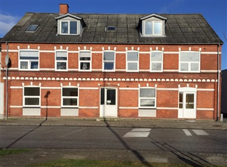 Photo 1. Apartment, Jernbanegade, Møldrup 