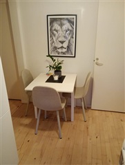 Photo 1. Room, Kong Georgs Vej, Frederiksberg C 