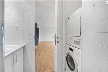 Photo 5. Apartment, Poul Hartlings Gade, København S 