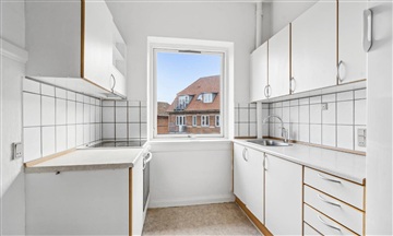 Photo 8. Apartment, Skibhusvej, Odense C 