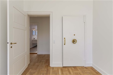 Photo 9. Apartment, Store Kongensgade, København K 