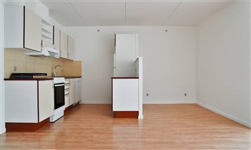 Photo 2. Apartment, Skt. Hans Gade, Odense C 