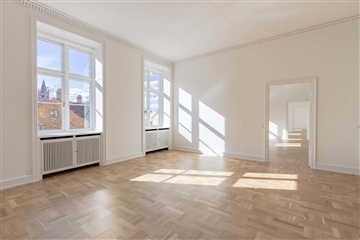 Photo 1. Apartment, Store Kongensgade, København K 