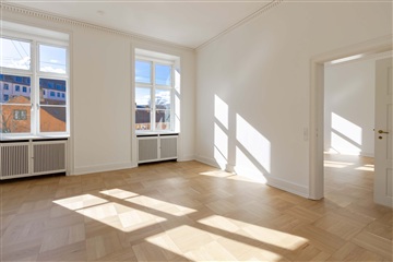 Photo 12. Apartment, Store Kongensgade, København K 