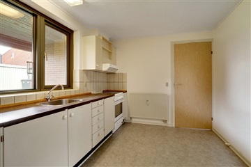 Photo 2. House, Broløkkevænget, Glamsbjerg 