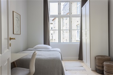 Photo 1. Room, , København V 