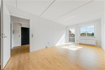 Photo 2. Apartment, Filosofhaven, Odense C 