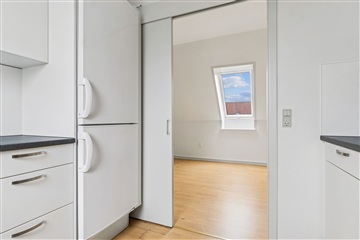 Photo 3. Apartment, Filosofhaven, Odense C 