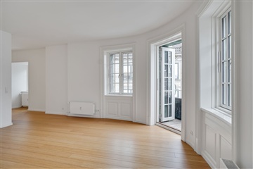 Photo 1. Apartment, Nygade, København K 