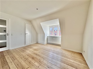 Photo 1. Apartment, Skibhusvej, Odense C 